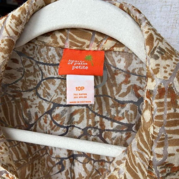 Hearts of Palm Women's Patterned Blouse - Brown and Tan - Picture 3 of 6